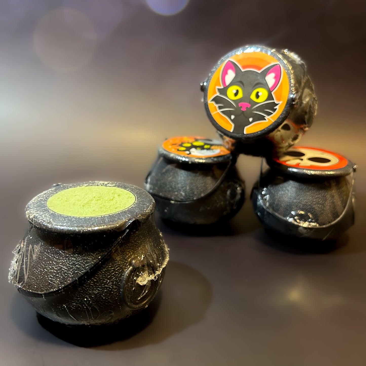 Locket's Brew - Bath Bomb Cauldron